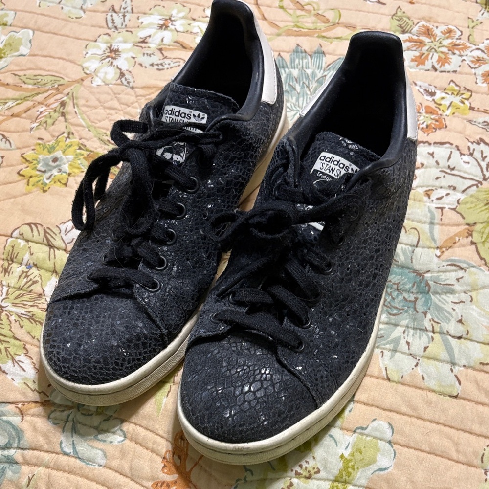 Adidas Stan Smith Women's Textured Black Sneakers